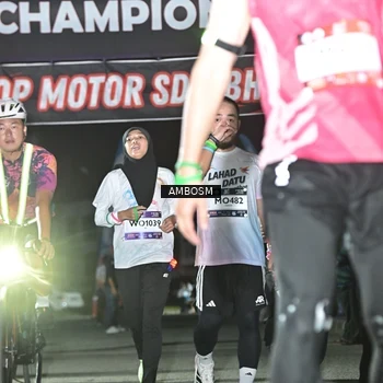 Runner Photo 7671151