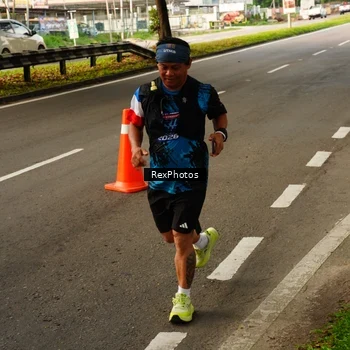 Runner Photo 7671162