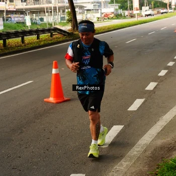 Runner Photo 7671171