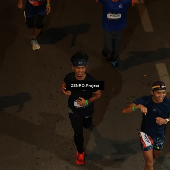 Runner Photo 7671183