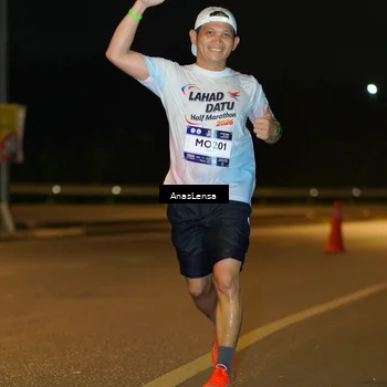 Runner Photo 7671185