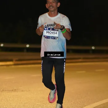 Runner Photo 7671202