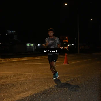 Runner Photo 7671204