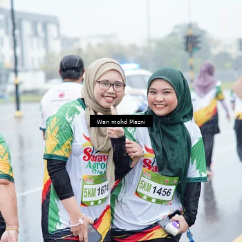 Runner Photo 7671205