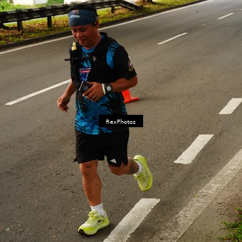 Runner Photo 7671206
