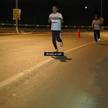 Runner Photo 7671208