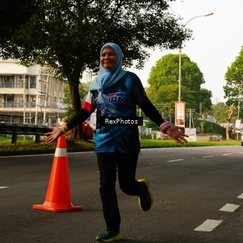 Runner Photo 7671212