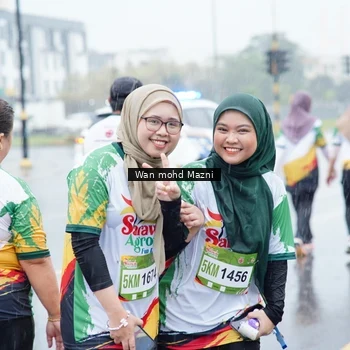 Runner Photo 7671228