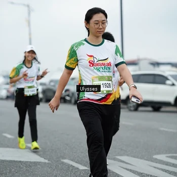 Runner Photo 7671233