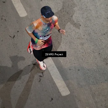 Runner Photo 7671250