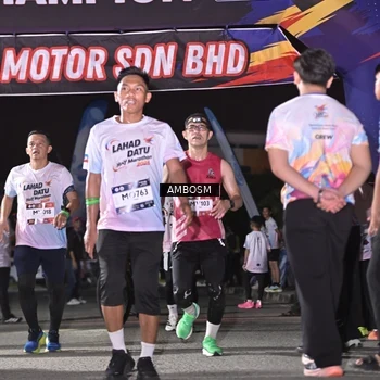Runner Photo 7671258