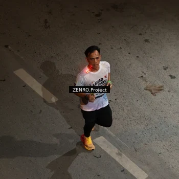 Runner Photo 7671260