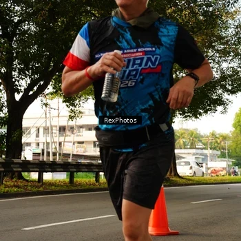 Runner Photo 7671261