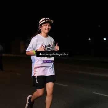 Runner Photo 7671273