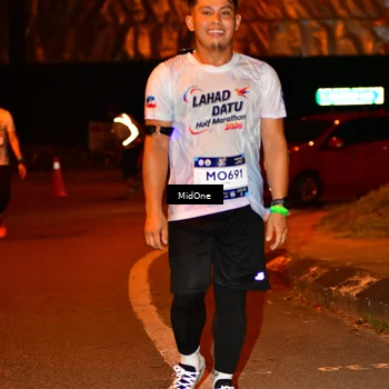 Runner Photo 7671274
