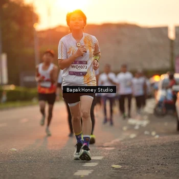 Runner Photo 7671279