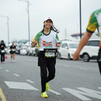 Runner Photo 7671288