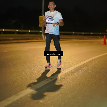 Runner Photo 7671290