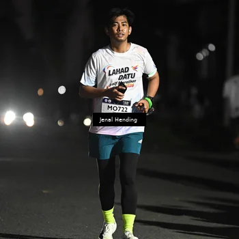 Runner Photo 7671299