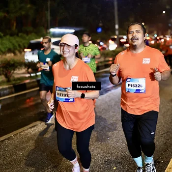 Runner Photo 7671309