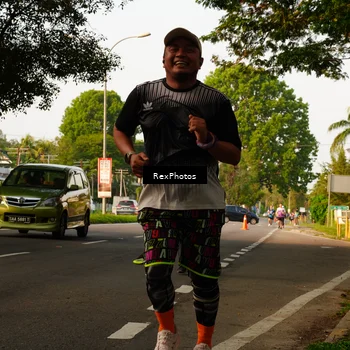 Runner Photo 7671319