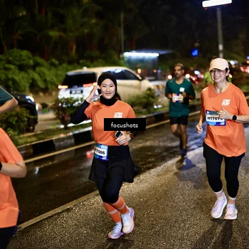 Runner Photo 7671325