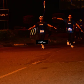 Runner Photo 7671326