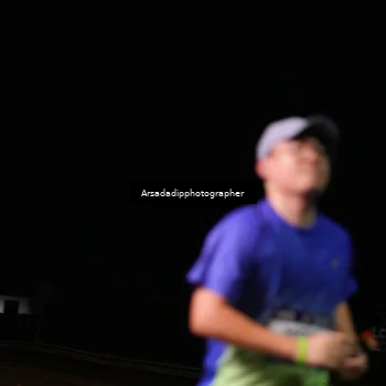 Runner Photo 7671328