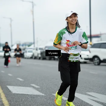 Runner Photo 7671340