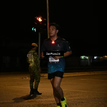 Runner Photo 7671350