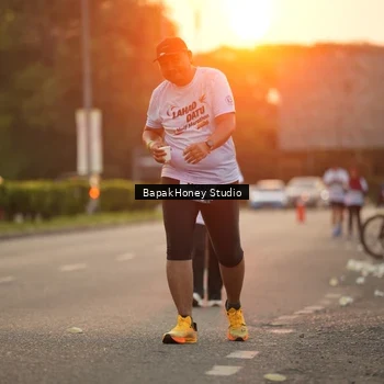 Runner Photo 7671396