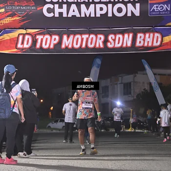 Runner Photo 7671403