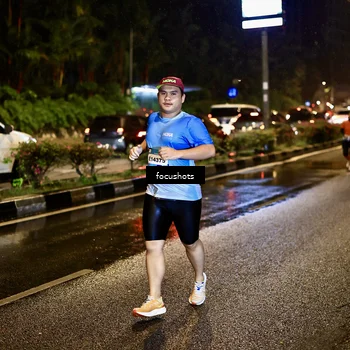 Runner Photo 7671414