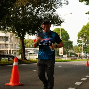 Runner Photo 7671427
