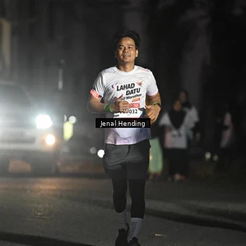 Runner Photo 7671431