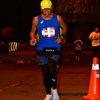 Runner Photo 7671433