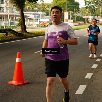 Runner Photo 7671440