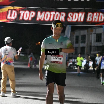 Runner Photo 7671451