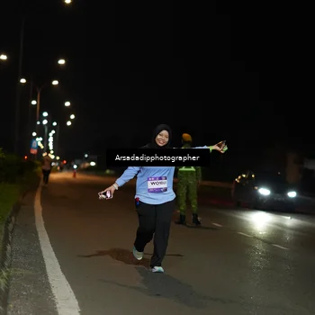 Runner Photo 7671461