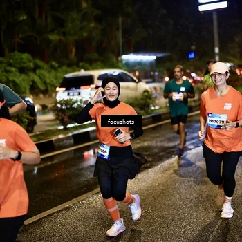 Runner Photo 7671488