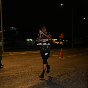 Runner Photo 7671489