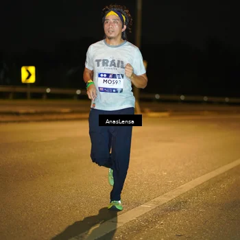 Runner Photo 7671499
