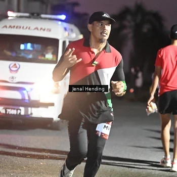 Runner Photo 7671530