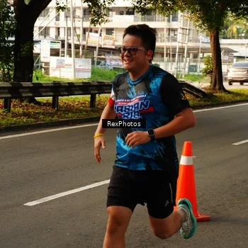 Runner Photo 7671554
