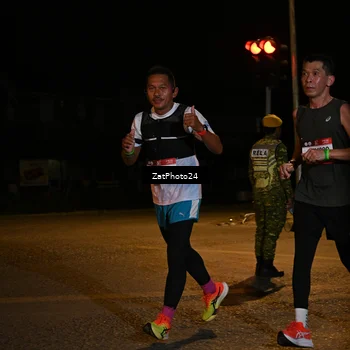 Runner Photo 7671557