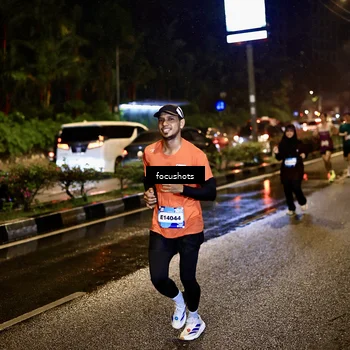 Runner Photo 7671558