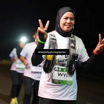 Runner Photo 7671563