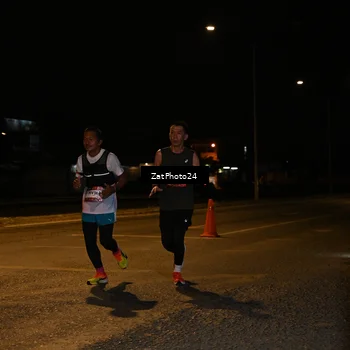 Runner Photo 7671565