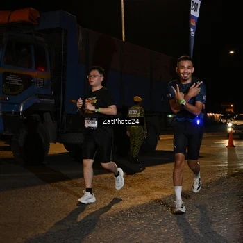 Runner Photo 7671593