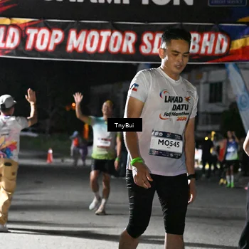 Runner Photo 7671600